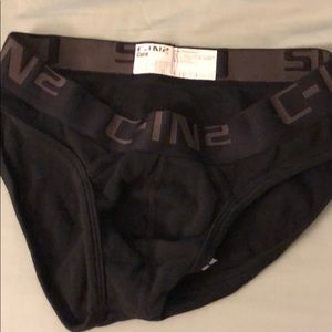 C-In2 black core brief